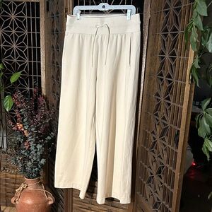 OLD NAVY LIKE NEW SWEAT PANTS L